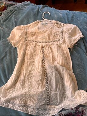 Women's Ivory Crochet-Trim Peasant Top